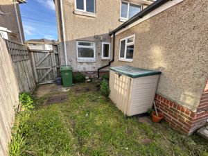 Photo 8- click for photo gallery